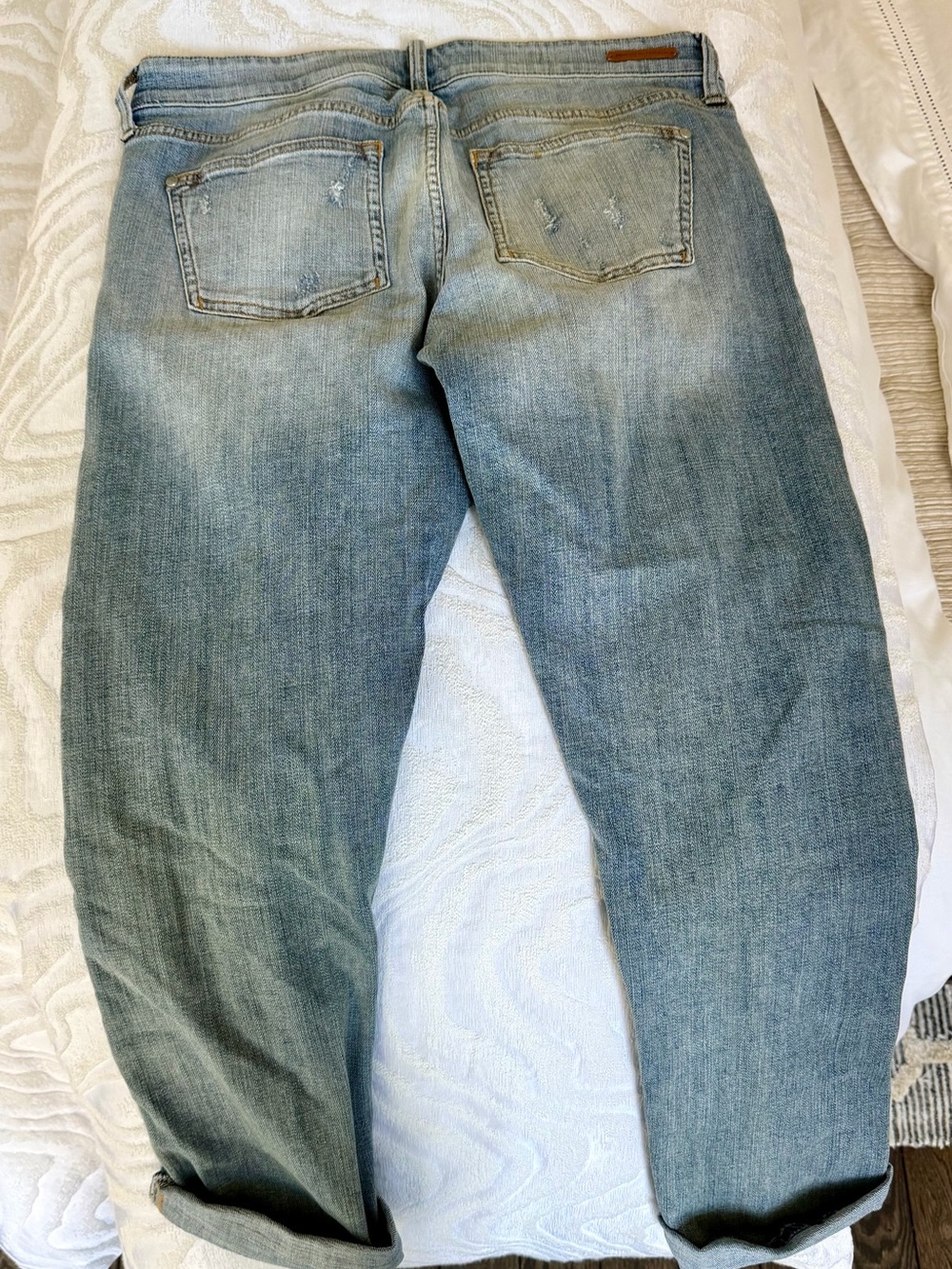 Pilcro Anthropologie Distressed Embellished Boyfriend Jeans Sz 29 - Picture 4 of 6
